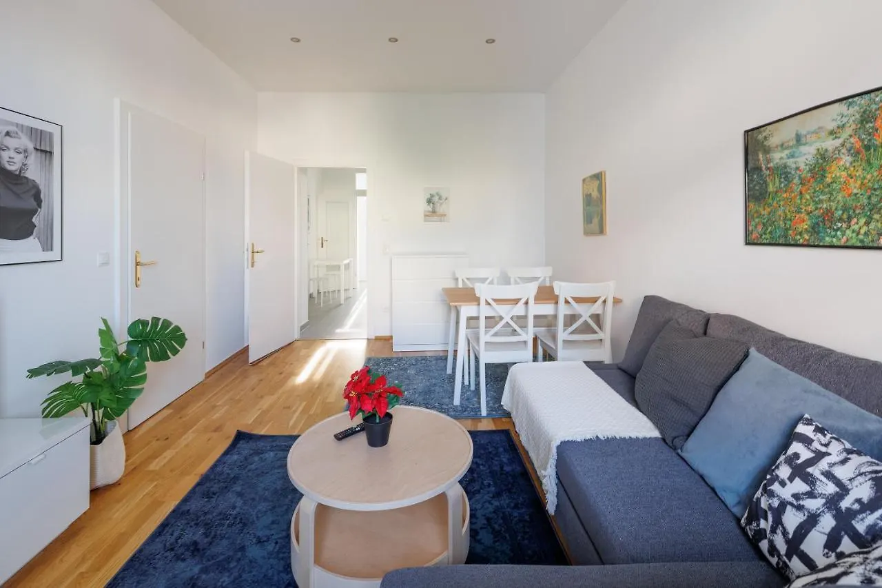 Central City Apartment - 2 Bedroom With Netflix Vienna Austria