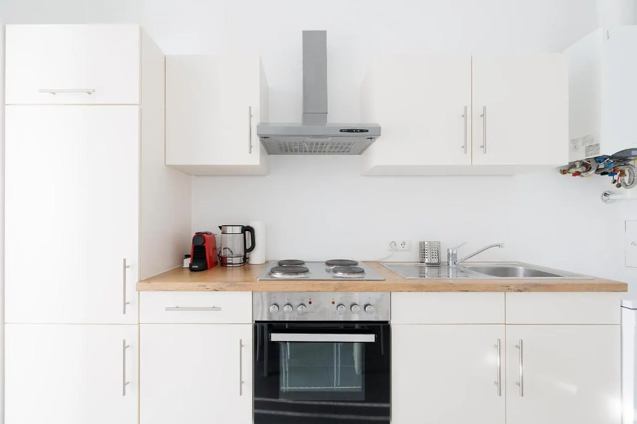 Central City Apartment - 2 Bedroom With Netflix Vienna